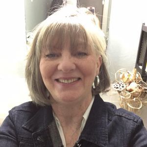 Meet your Posher, Pamela